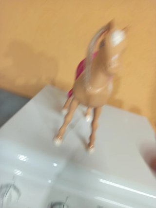 Cavallino Barbie con Sella Rosa