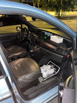 Peugeot 807