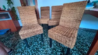 Mueble de comedor modular + Mesa + Sillas