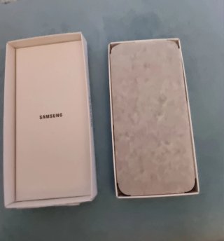 Samsung A17 5G + Funda