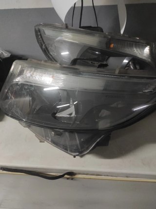 Faros Delanteros W447 Clase V Vito