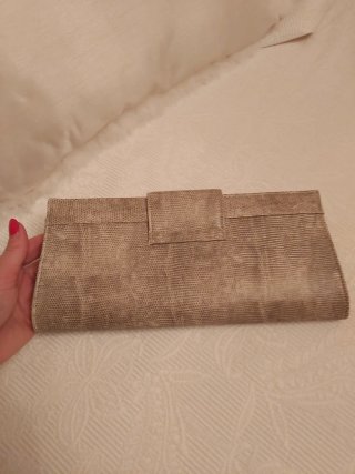 Bolso de mano tipo clutch nuevo