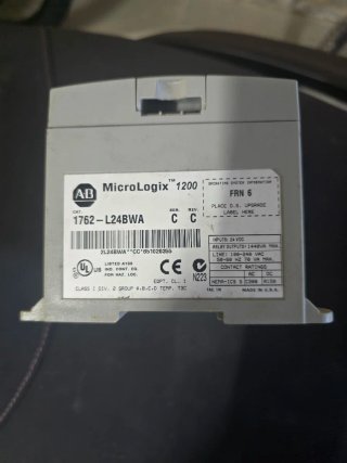 PLC Allen-Bradley MicroLogix 1200 1762-L24BWA