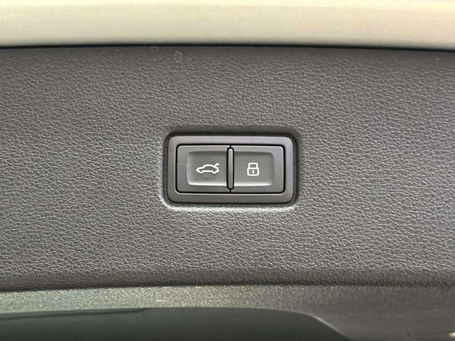 Audi Q5 2023, foto 8
