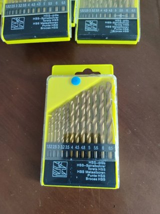 Estuche 13 brocas HSS nuevo a estrenar