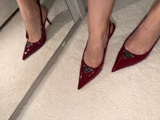 Tacchi Prada Rossi Vernice Slingback