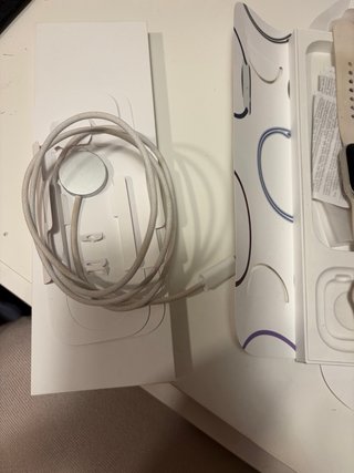 Apple Watch SE Starlight Aluminum