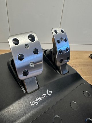 Logitech G29