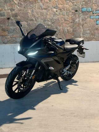 Yamaha R125 2025 • único dueño • Garantía 2029