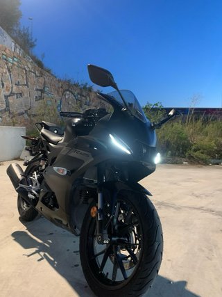Yamaha R125 2025 • único dueño • Garantía 2029