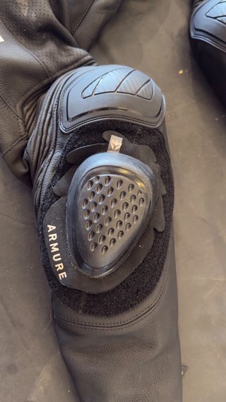 Mono profesional moto ARMURE