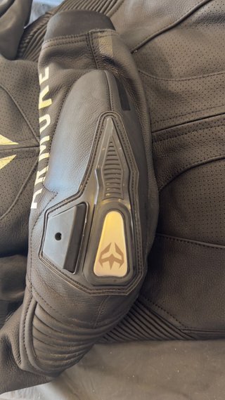 Mono profesional moto ARMURE