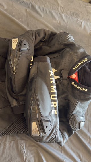 Mono profesional moto ARMURE