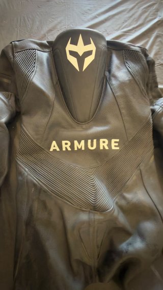 Mono profesional moto ARMURE