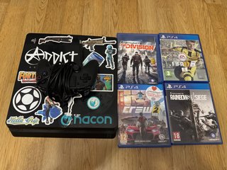 PS4 (PlayStation 4) + 4 Giochi