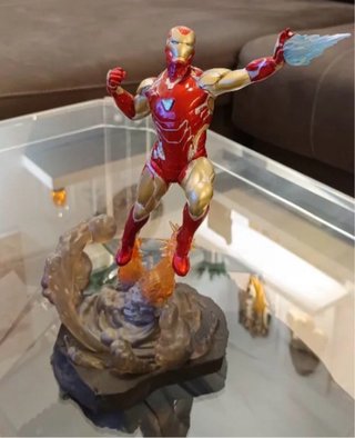 Figura Iron Man Marvel Diamond Select