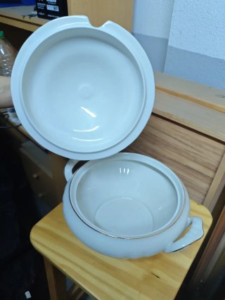 Sopera Pontesa Filo Dorado Porcelana