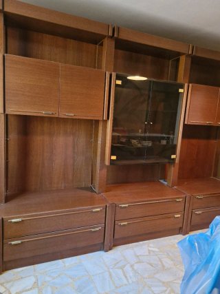 Mueble de salón de madera