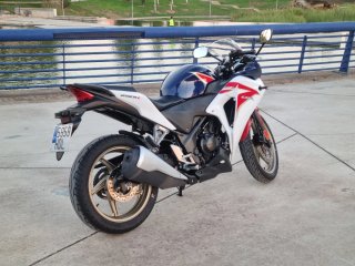 Honda CBR 250 R 2011