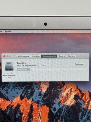 MacBook Air 2012 13 i5 4GB RAM 128GB SSD/