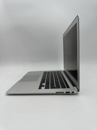 MacBook Air 2012 13 i5 4GB RAM 128GB SSD/