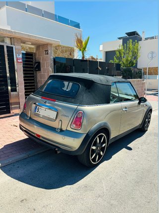 MINI Cabrio 2008