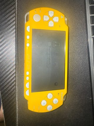 PSP  Edición Los Simpson Amarilla
