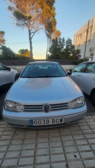 Volkswagen Golf 2000