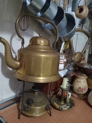 Tetera Antigua cobre Belga