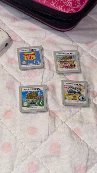 Nintendo 2DS Bianca + 4 Giochi 3DS
