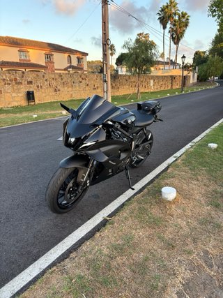 Yamaha R7 2024