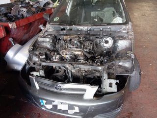 Defensa Delantera Toyota Corolla