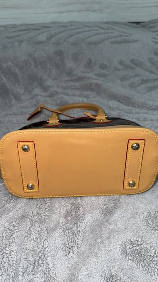 Borsa Louis Vuitton Beige/Marrone