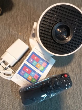 Mini Proyector Portátil Ultra HD Nuevo