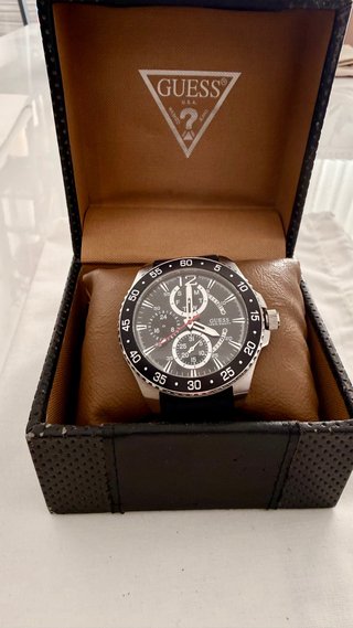 Reloj Guess Hombre W0798G1 negro y Plateado
