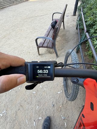 Giant EnergyPak Smart Charger