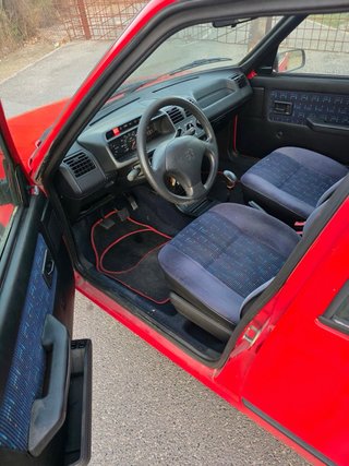 Peugeot 205 1996