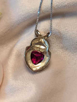 Collar Corazón Rojo