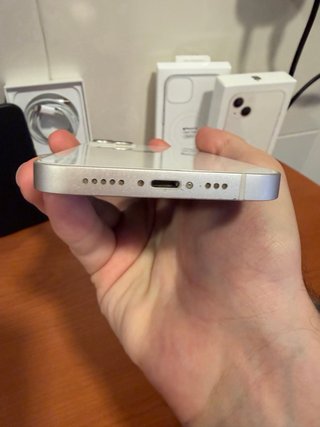 iPhone 13 Blanco 128GB 87% + EXTRAS ORIGINALES