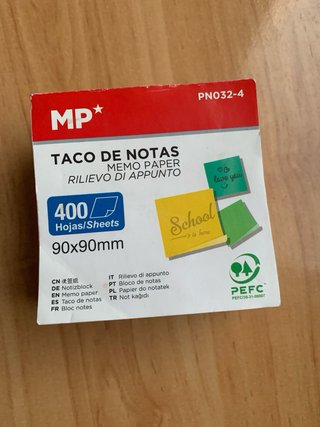 Taco de 400 hojas de notas de colores