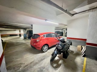 Plaza para moto o scooter a compartir