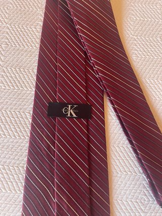 Corbata Calvin Klein Roja Rayas
