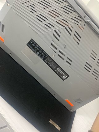 Ordenador ASUS Vivobook Plata