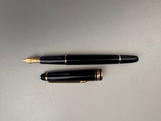 Montblanc Meisterstück Classique 14K