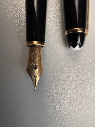 Montblanc Meisterstück Classique 14K