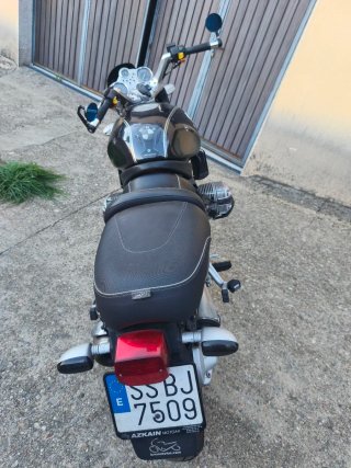 BMW R850 R Negra