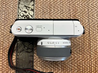Nikon 1 S1