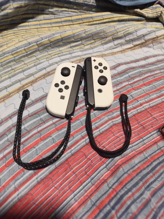 Nintendo Switch OLED Bianca
