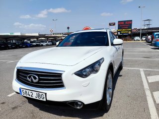 Infiniti QX70 2014