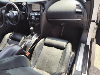 Infiniti QX70 2014